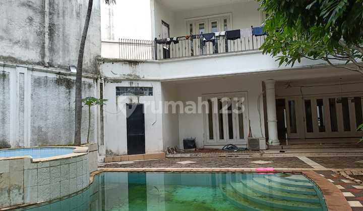 For Rent: Ready-to-Occupy House in Menteng, Central Jakarta For Rent: Ready-to-Occupy House in Menteng, Central Jakarta