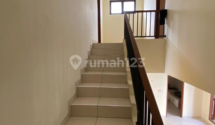 For Rent Heliconia Cluster House in Harapan Indah Bekasi 2