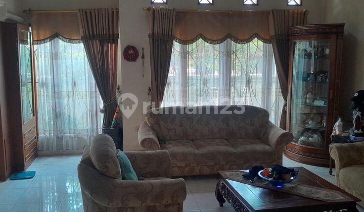 For Rent: Nice House Ready to Live In at Taman Buaran Indah, Jakarta
