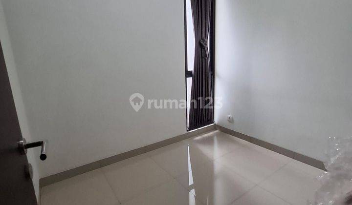 Rumah 2 Lantai 3 Kamar Tidur Bagus Dalam Cluster Di Summarecon Bekasi  2