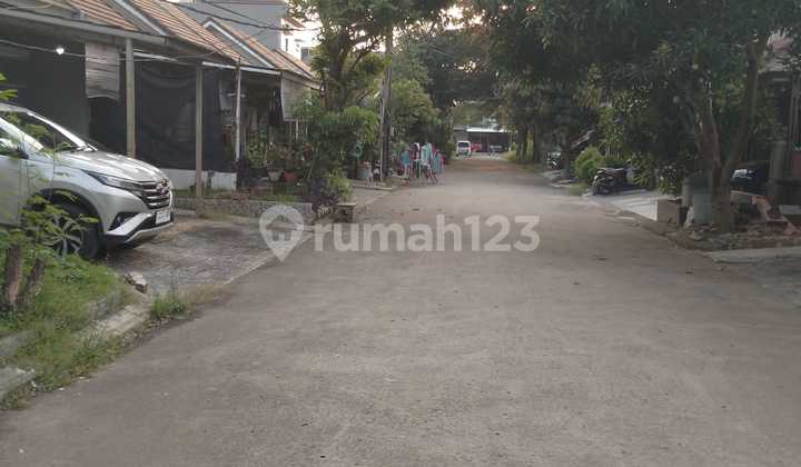 For Rent: Somerset Cluster House in Mutiara Gading City, Bekasi 2