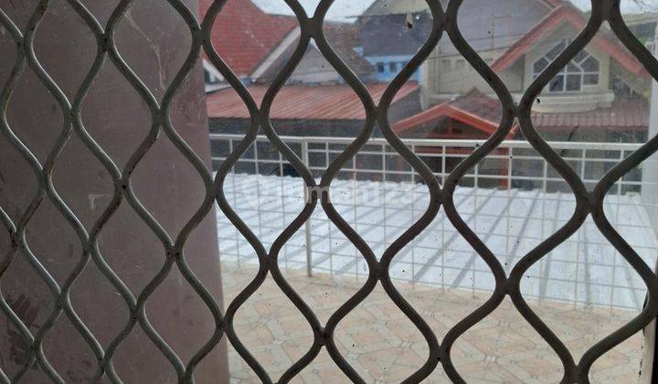 Disewakan Rumah Siap Huni Di Taman Modern Jakarta  2