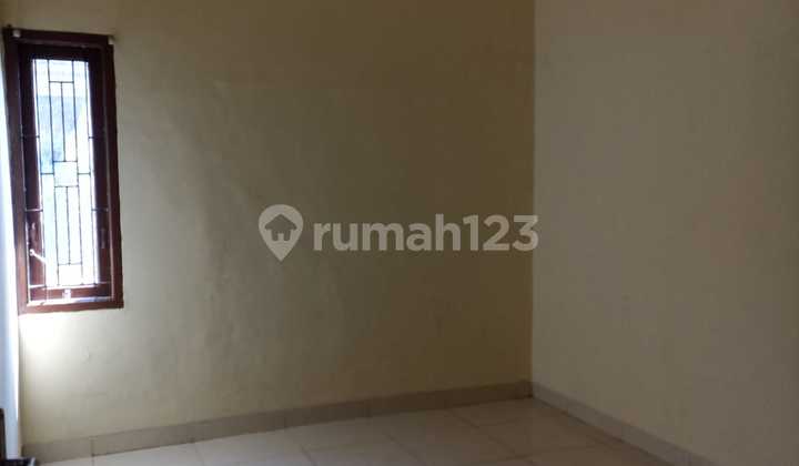 For Rent Ready-to-Occupy House In Harapan Indah 1 Bekasi 2