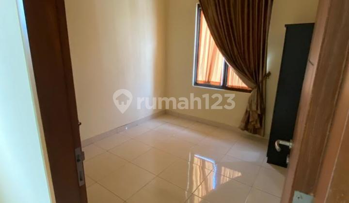 For Rent 2-Story House in Heliconia Cluster Harapan Indah Bekasi 2