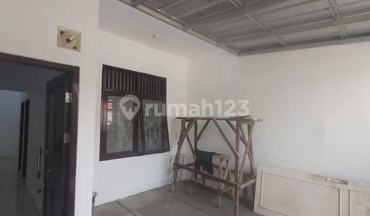 For Rent Ready-to-Live House in Taman Harapan Baru 2