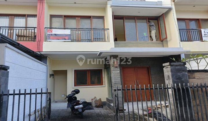 (arsn) GATOT SUBROTO MINIMALIST HOUSE 3 BEDROOM 1