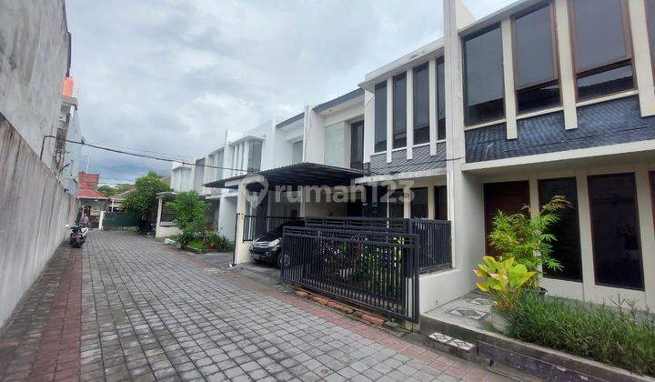 (J16) TURUN HARGA RUMAH MODERN ONE GATE SYSTEM DI TEUKU UMAR DEKAT SANGLAH  2