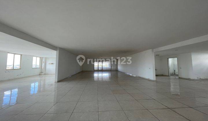 (G2) VERY SPACIOUS 4 FLOOR BUILDING WITH LIFT  2