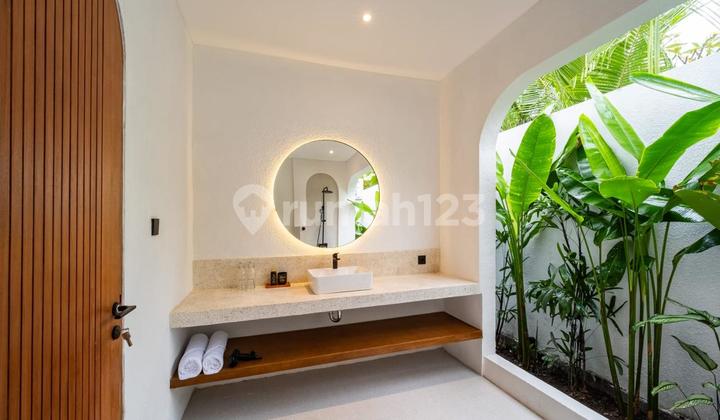 [en] Charming Luxury Villa Near the Beach in Kelating