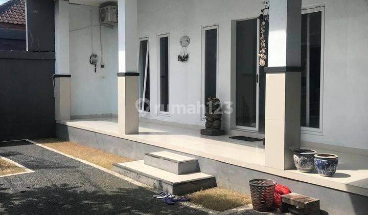 (Pa) Minimalist House with a Beautiful Atmosphere on Jalan Nangka Utara Near KFC & McD 1