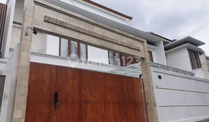[l17 Villa Modern Nyaman Mumbul Nusa Dua