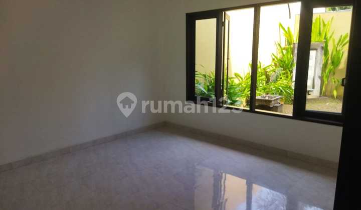 Strategic 2-Story House in Muding 2