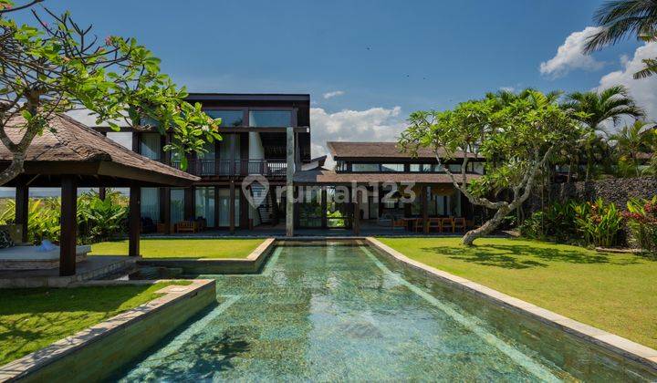 (Cc) Beautiful Sea View Villa Offers Serenity In Tabanan 1