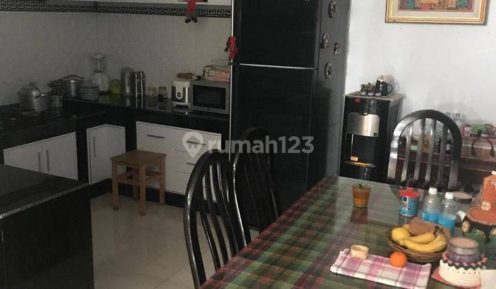 (Pa) Minimalist House with a Beautiful Atmosphere on Jalan Nangka Utara Near KFC & McD 2