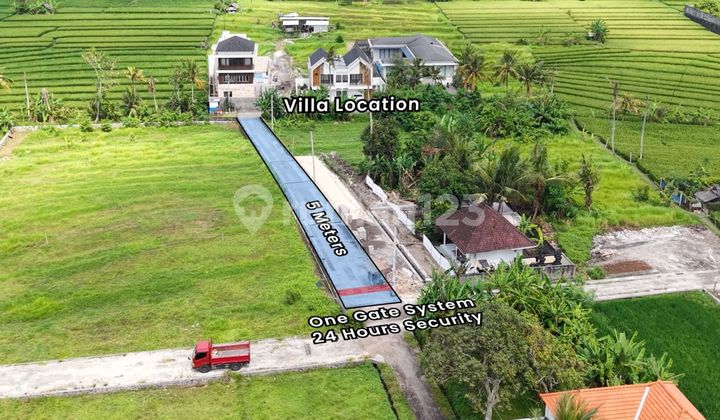 Scandinavian-style Villa Near Nyanyi Beach