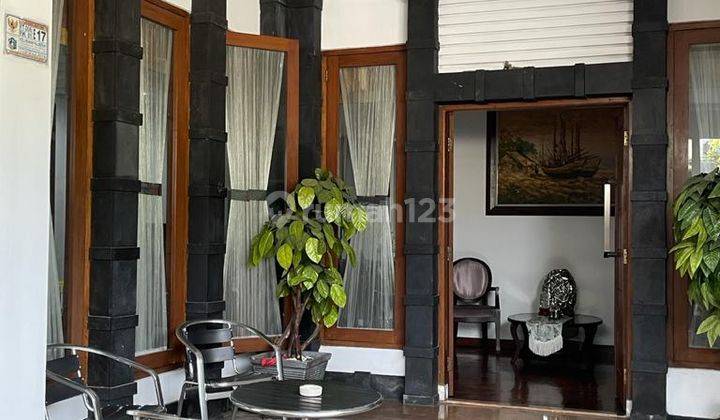 Rumah 2 Lantai Bagus Furnished SHM di Kemanggisan, Jakarta Barat 2