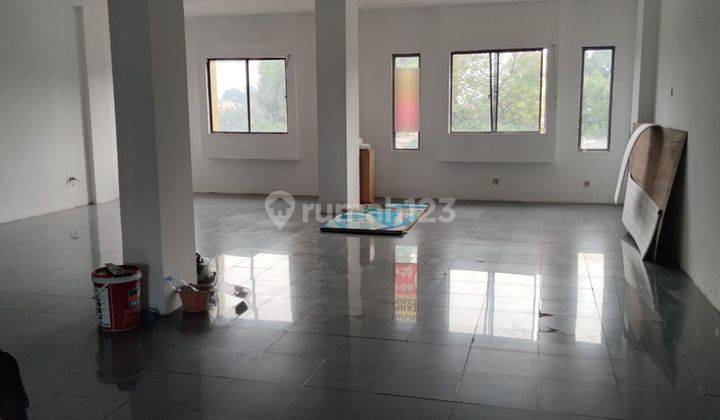 Ruko 120m2 Bagus HGB Jalan Raya Daan Mogot 2