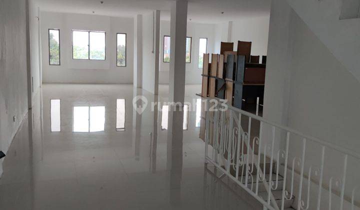 Ruko 120m2 Bagus HGB Jalan Raya Daan Mogot 1