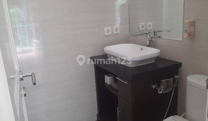 Rumah 2 Lantai Bagus Semi Furnished SHM Green Venetian Bsd City 2