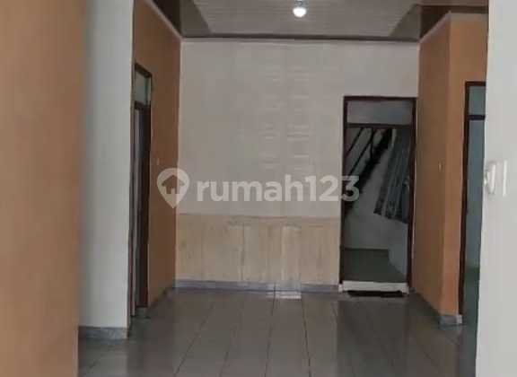 Semi-Furnished House for Rent in Cengkareng, West Jakarta 2