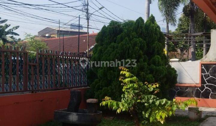 Di jual rumah 2 lantai , di PETOJO MELINTANG , JAKARTA PUSAT 2