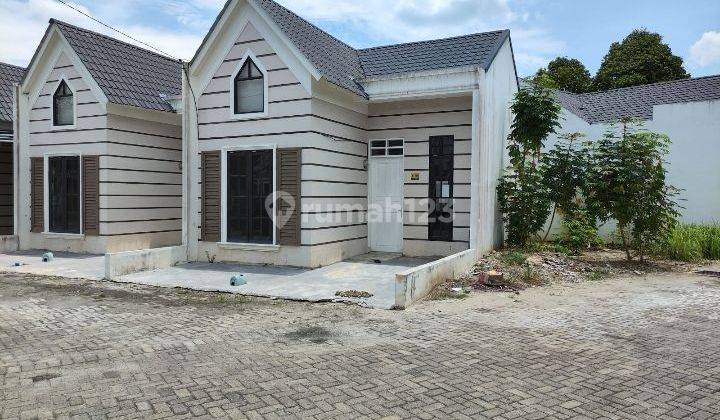 Jual : rumah hook 1 lantai , di SUNLAKE CITY RESIDENCE , jl.Bandar Labuhan , Medan  1