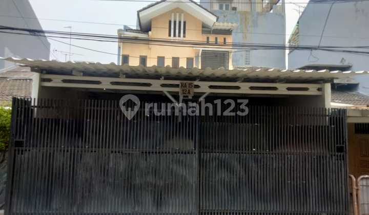 Disewakan Rumah 2 Lantai di Kelapa Hibrida, Kelapa Gading