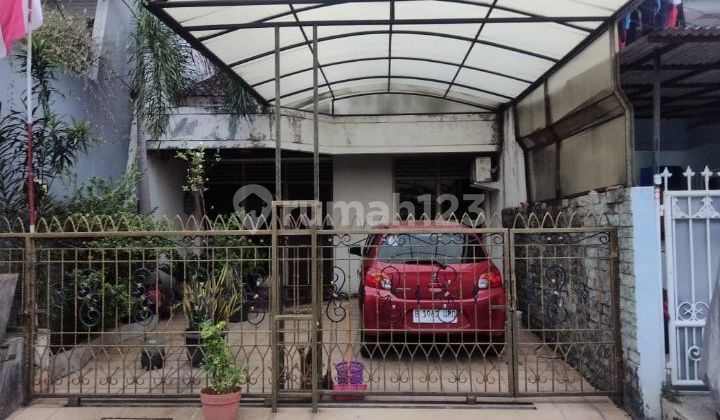 Jual : Rumah 2 Lantai Di Gading Elok Utara , Kelapa Gading