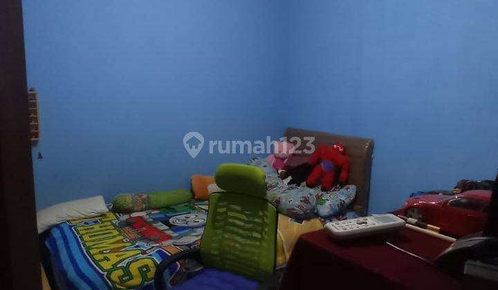 Rumah Bagus murah  Hoek disemanan indah harga dibawah pasaran 2