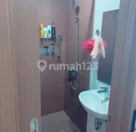 Puri Orchard Studio Furnished Apartment 2