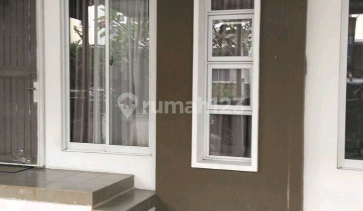 Rumah Baru Renov di Green Lake City