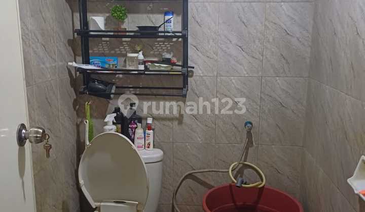 Nice House in Taman Palem 2 Floors 2