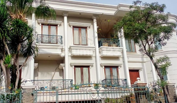 Dijual Cepat Rumah Mewah di Villa Permata Gading