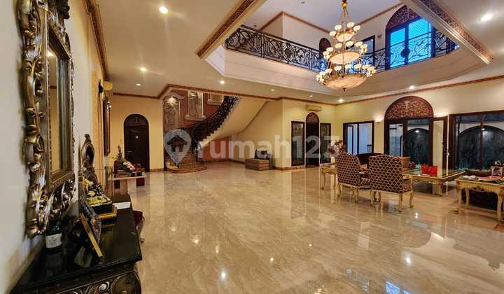 Dijual Rumah Classic Mewah Siap Huni di Sunter Dijual Rumah Classic Mewah Siap Huni di Sunter