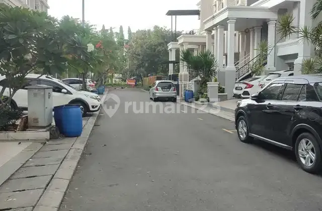 For Quick Sale Ready-to-Occupy Gading Grande Cluster House 2