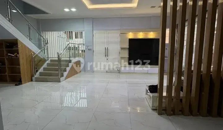 Dijual Rumah Bangunan Baru di Bcs Kelapa Gading