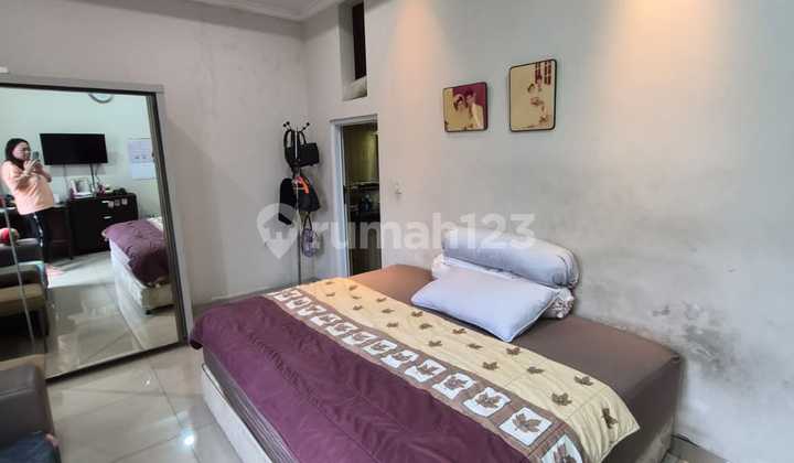 Quick Sale Beautiful Janur Elok House Ready to Occupy 2