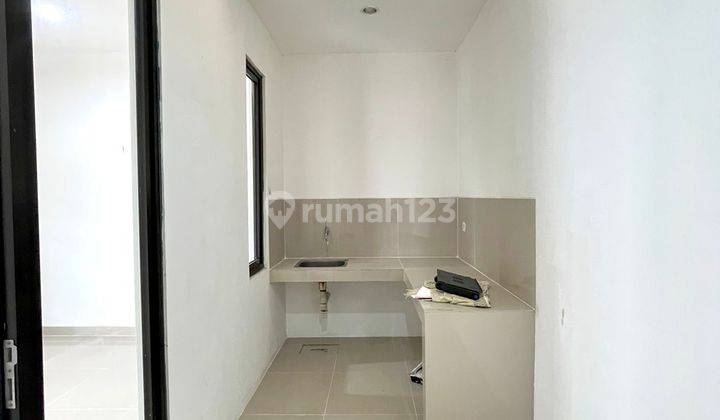 Rumah Baru Unfurnished di Cluster Baroni Symphonia Summarecon Gading Serpong, Tangerang 2