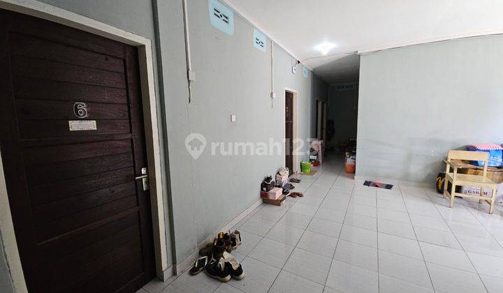 Dijual Rumah Besar di Pusat Keramaian Area Sekolahan Jalan Milono 2