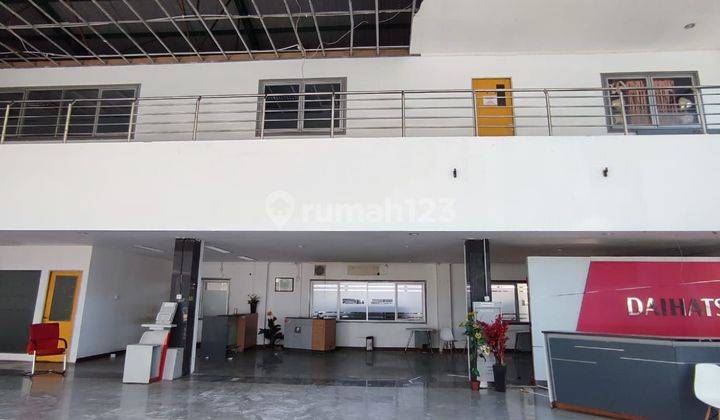 Disewakan showroom gudang strategis tengah kota jalan mt haryono 2