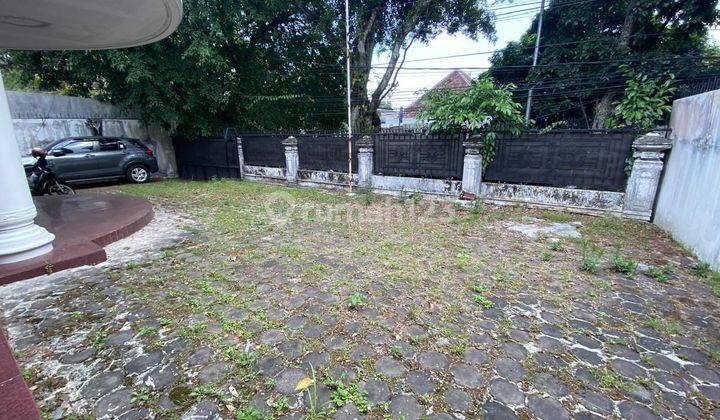 Rumah Di Sayap Riau - 2 Lantai Posisi Strategis Daerah Ramai Luas Banget Bisa Juga Dipakai Untuk Usaha 1