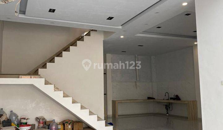 Dijual Rumah Brand New Vikamas 2