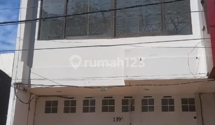 Shop House for Rent on Main Street Padalarang, 3 Floors. Suitable for Business, Office, Ready to Occupy. 1