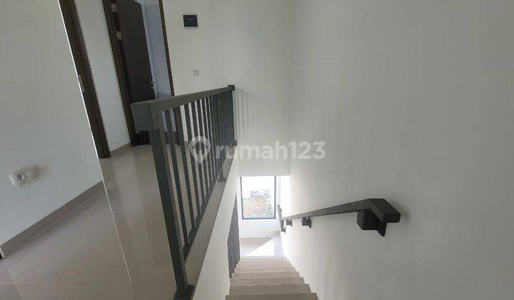 Rumah Baru Dijual Di Sariwangi Lebar Muka 6 M 1