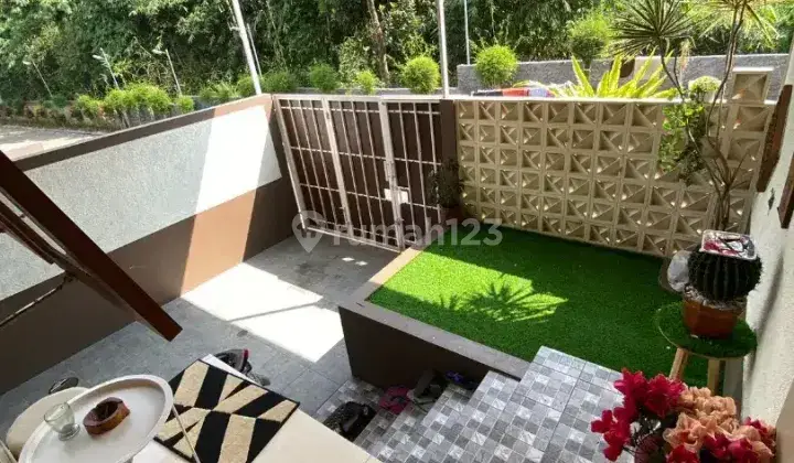 Rumah Asri Di Kawasan Sejuk Air Pegunungan Sariwangi Bandung 1