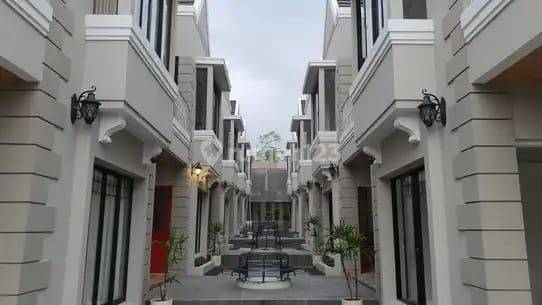 Rumah Exclusive Casa Victoria Setra Duta Bandung, Luxury House 2