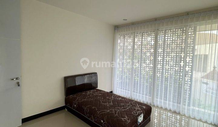 Dijual Rumah Royal Residence Dg Private Swimming Pool Luas 400m 2