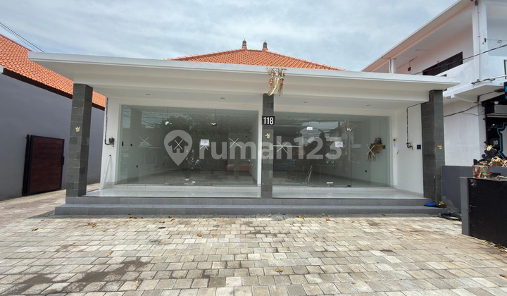 Ready to Occupy, Shop House, 1 Floor, Freehold Certificate, in Kerobokan.