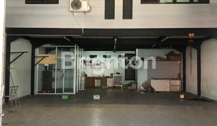 2 STORY SPACIOUS SHOPHOUSE NEAR RENON FIELD 2