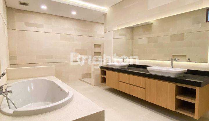 Vila di JL UMALAS, Kuta Utara 400.0 m² SHM 2